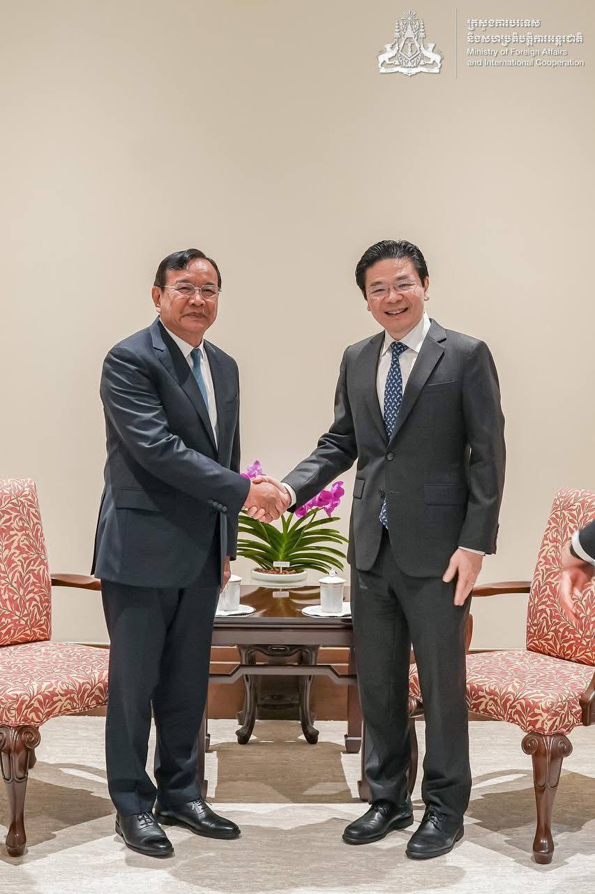 កម្ពុជា-សិង្ហបុរីប្តេជ្ញាចិត្តលើកកម្ពស់កិច្ចសហប្រតិបត្តិការទ្វេភាគីលើគ្រប់វិស័យទាំងនយោបាយនិងសេដ្ឋកិច្ច